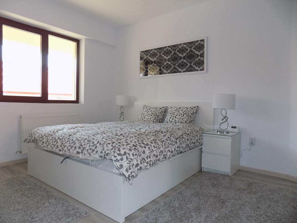 Rivera Apartments-Palasmall ياش المظهر الخارجي الصورة
