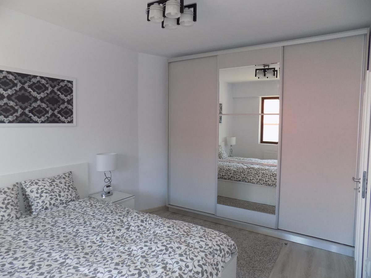 Rivera Apartments-Palasmall ياش المظهر الخارجي الصورة